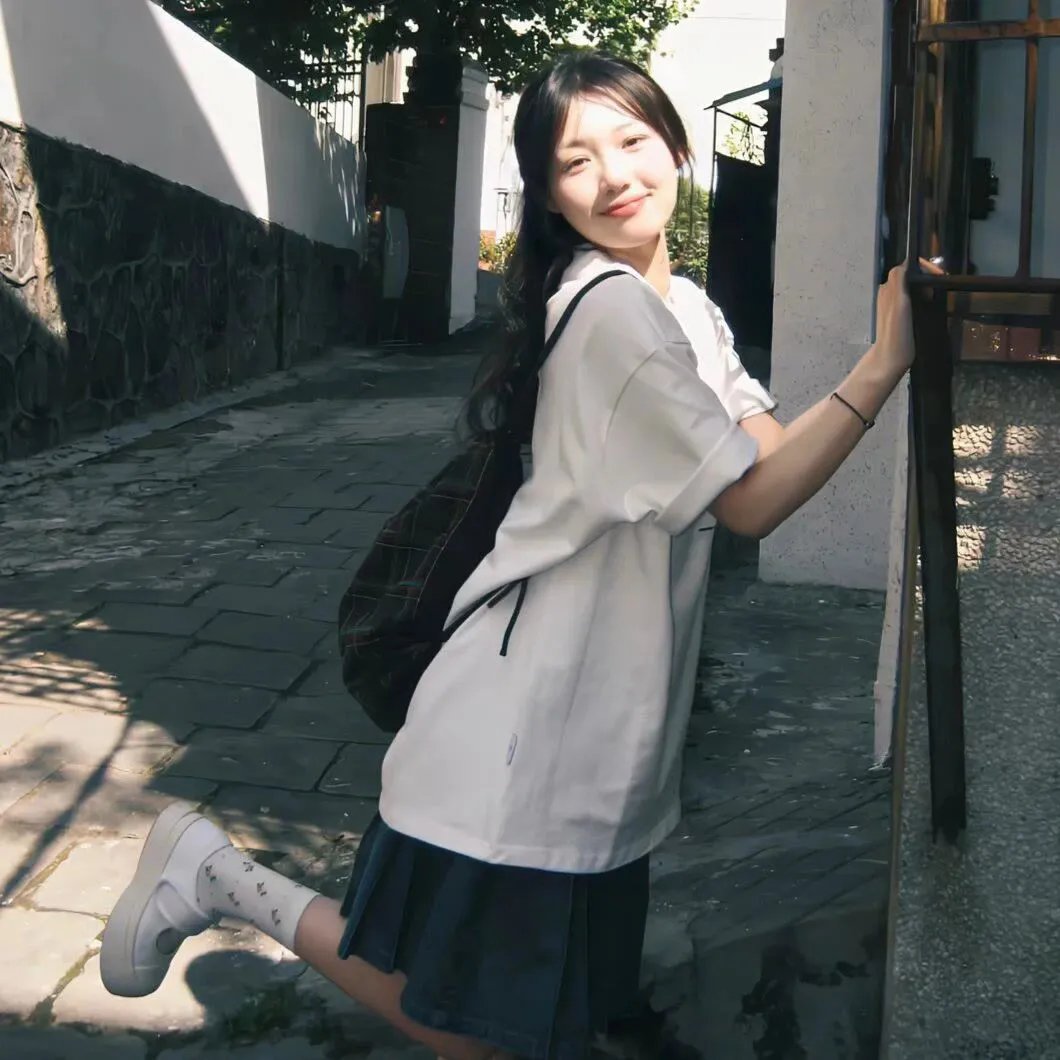 月光和华伦天奴